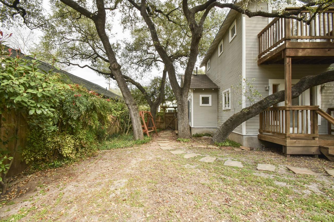 Bouldin Tree Cottage Austin Exterior photo